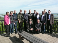 Die Verantwortlichen der Biosphärenreservatsverwaltung mit den Kolleginnen und Kollegen aus den Niederlanden.