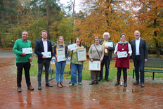 Übergabe der Urkunden an die neuen Biosphärenreservatspartner