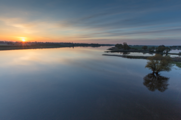 Morgenstimmung - Blick von der Dömitzer Elbbrücke