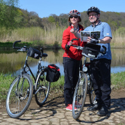 Bei Radtouren lassen sich die Störche besonders gut beobachten (Foto: Heiko Dybski).